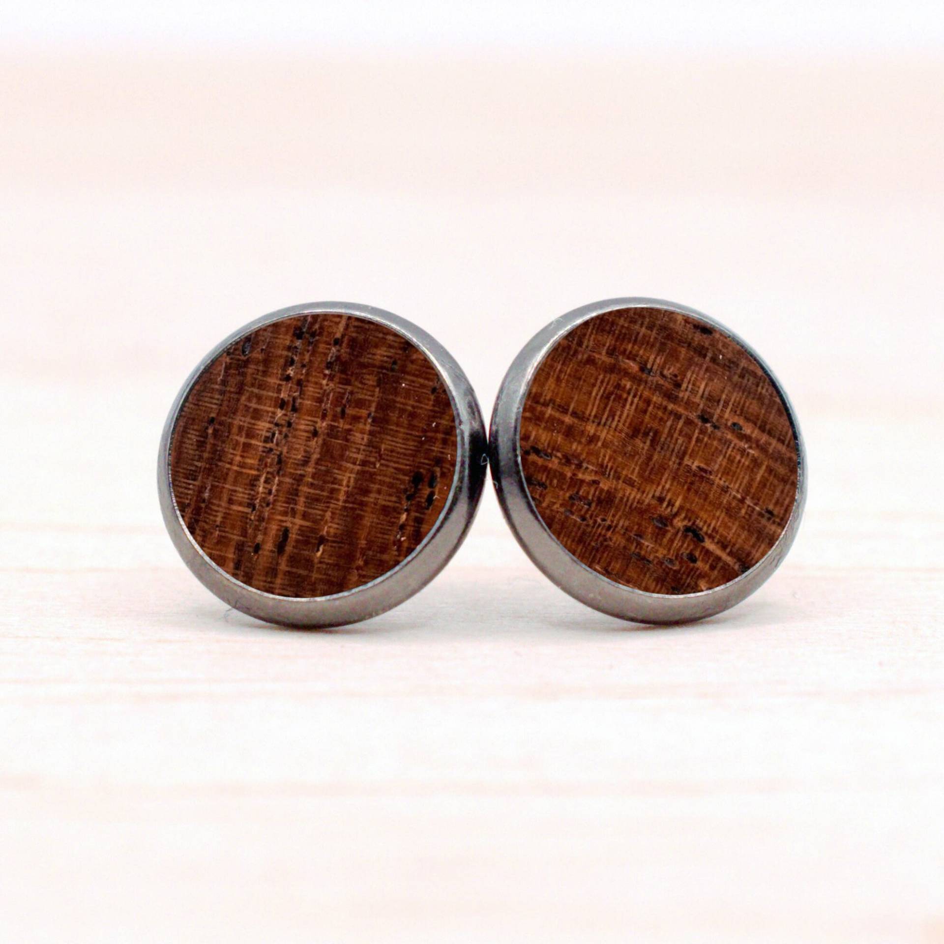 Holzohrstecker Cabochon Ohrringe Schwarz, Holz Ohrstecker Holz, Geschenk Für Sie, Geschenke Frauen Freundin Geeignet Männer von WildWoodManufaktur