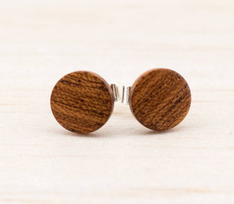 Mini Ohrstecker Ø8mm Ohrringe Aus Holz, Holzohrstecker Als Geschenk Für Freundin, Holzohrringe Geeignet Männer, Runde Holz von WildWoodManufaktur
