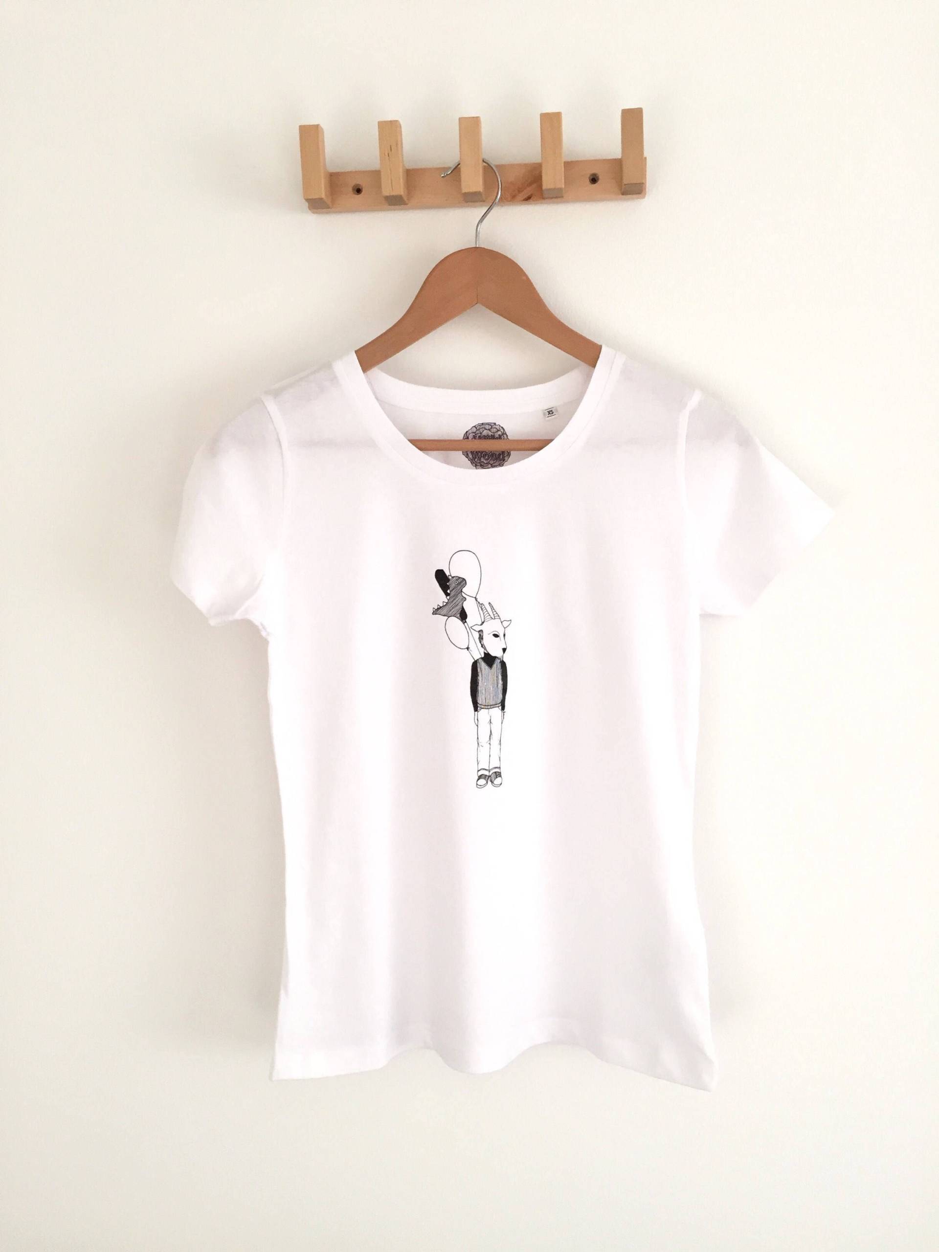 Damen T-Shirt, Oberteile, Kunstdruck-T-Shirt, Geschenke Für Sie, Weihnachtsgeschenk, Kleidung, Siebdruck, Bedrucktes T-Shirt, Mode von WildWoodPenandInk