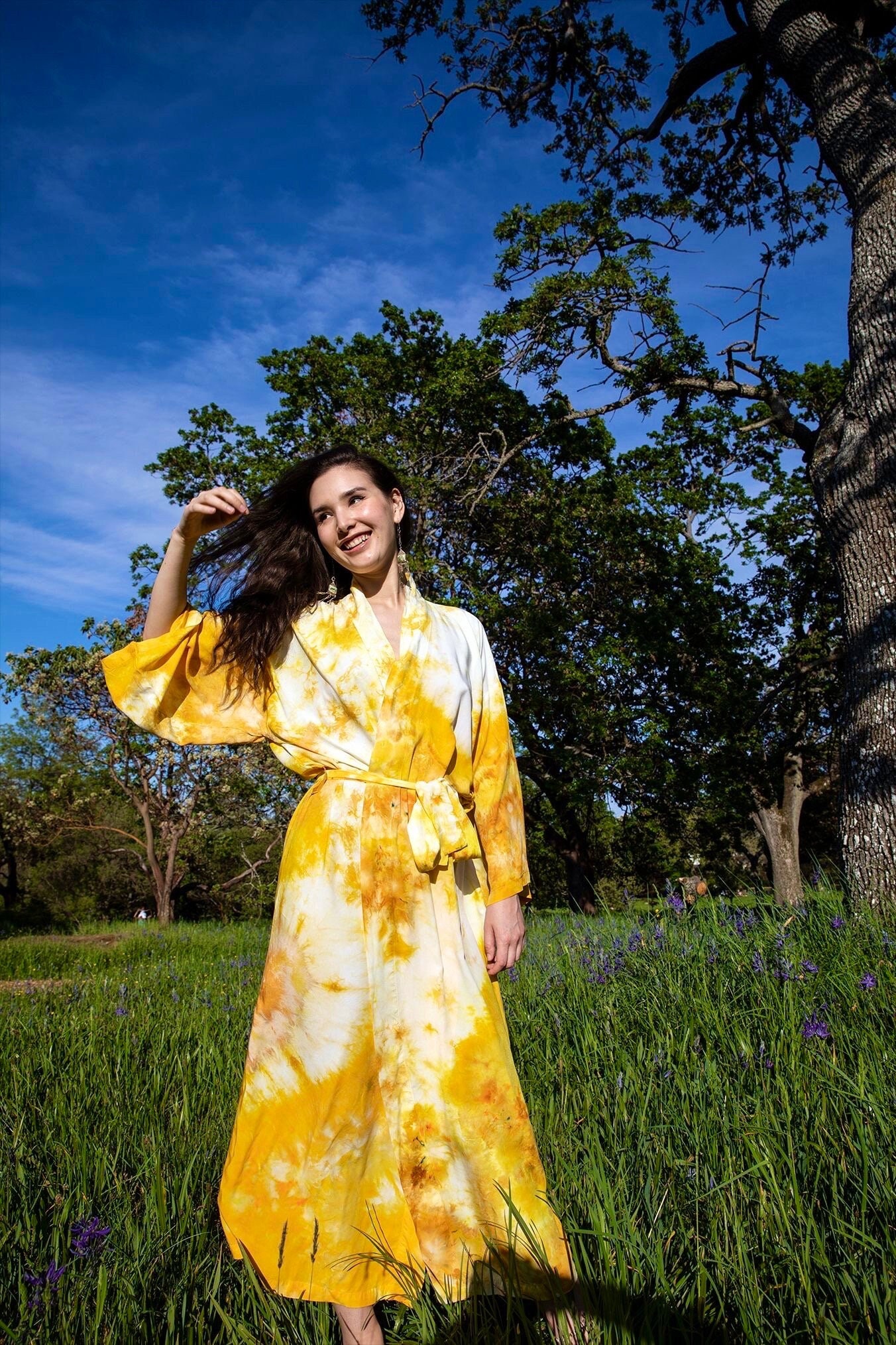 Mellow Gelber Kimono - Tie Dye Robe Hand Gefärbt Viskose Cover Up von Wildflowerdyes