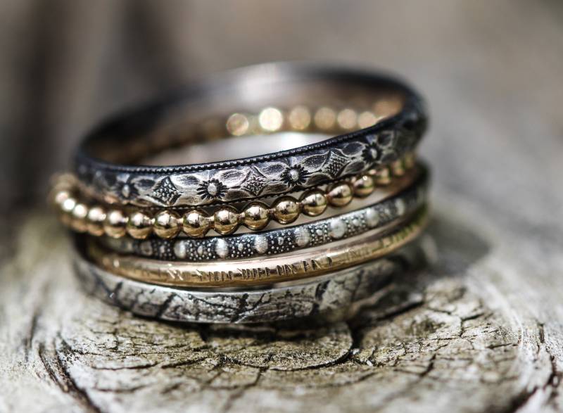 Stapelringe Set Mixed Metal Stackers Massives Sterling Silber 14Kt Gold Filled Jede Größe Stapelringe Set Mixed Metal Stackers Massives Sterling Silber 14Kt Gold Filled Jede Größe von WildflowyrSpirit