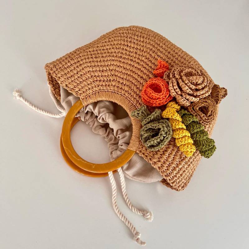 Romantic Handwoven Raffia Bag With Floral Details - Eco-Friendly & Unique.gift Handmade Glasses Case/Headband Romantic Handwoven Raffia Bag With Floral Details - Eco-Friendly & Unique.gift Handmade Glasses Case/Headband von Wildrosenwelt