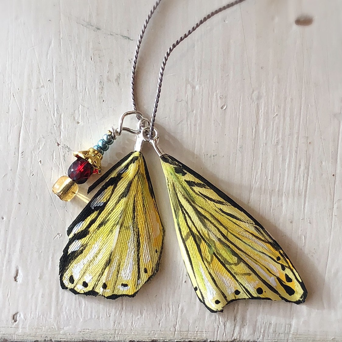 Schmetterling Flügel Halskette/Zierliche Feder Geschenke Für Sie Brautjungfer Geschenk Bemalt Etenerte Anhänger Boho Stil Schmuck Schmetterling Flügel Halskette/Zierliche Feder Geschenke Für Sie Brautjungfer Geschenk Bemalt Etenerte Anhänger Boho Stil Schmuck von WildwoodCreativity