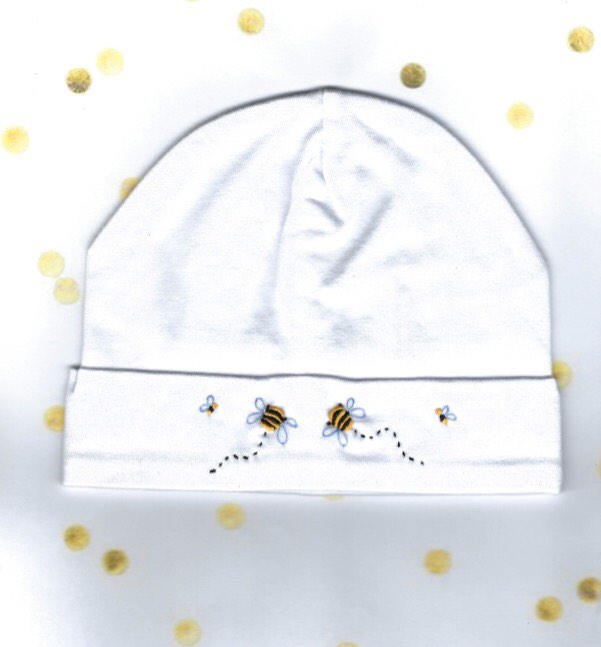 Babymütze, Gestickte Baby-Bienenmütze, Heimmütze, Neugeborenenmütze, Krankenhausmütze, Weiße Unisexmütze, Babykleidung von Wilgaparkcraftcorner