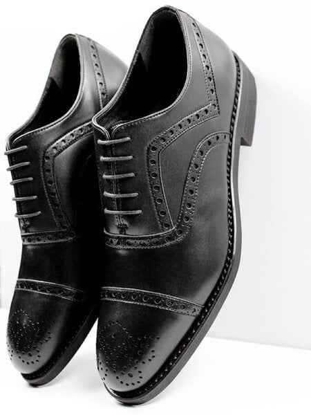 Will's Vegan Shop Goodyear Welt Brogues Schwarz Herren von Will's Vegan Shop