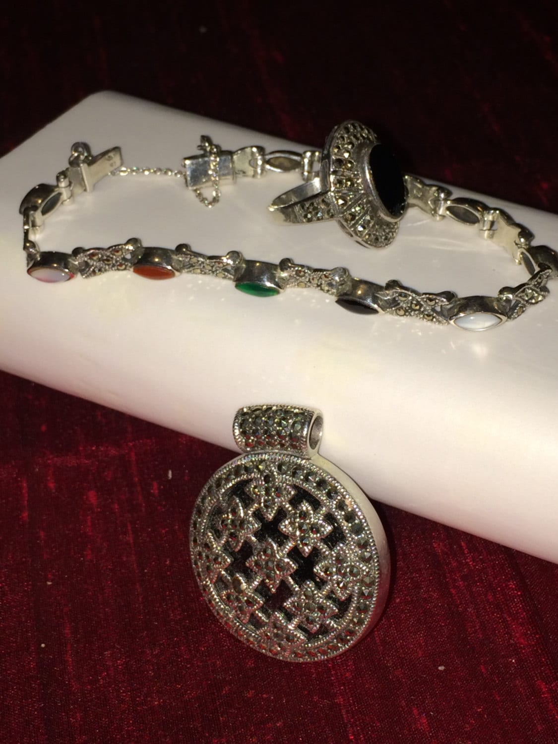 925 Silber 3Pcs, Armband, Anhänger Und Ring 925 Silber 3Pcs, Armband, Anhänger Und Ring von WillYouAddToTheStory