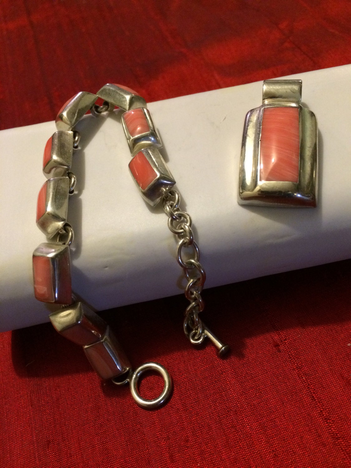 925 Silber Schmuck Set Mit Edelstein-Overlay, Armband Und Anhänger 925 Silber Schmuck Set Mit Edelstein-Overlay, Armband Und Anhänger von WillYouAddToTheStory