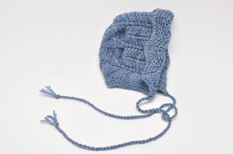 Handgestrickte Merino Spitzenmütze - Newborn Baby Mütze von WilleWorks