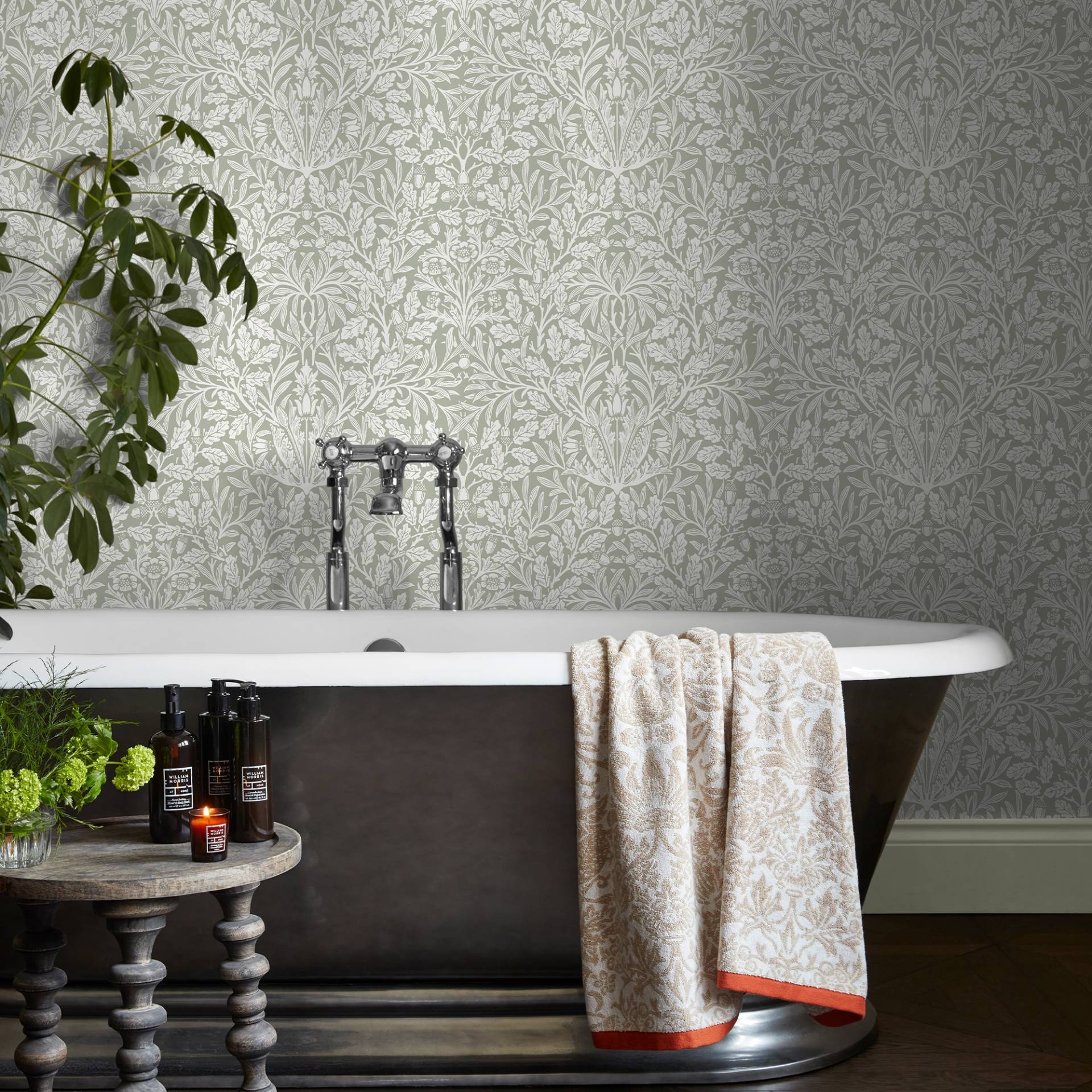 WILLIAM MORRIS AT HOME Vliestapete "Acorn" Motiv glatt Design Tapeten von William Morris At Home