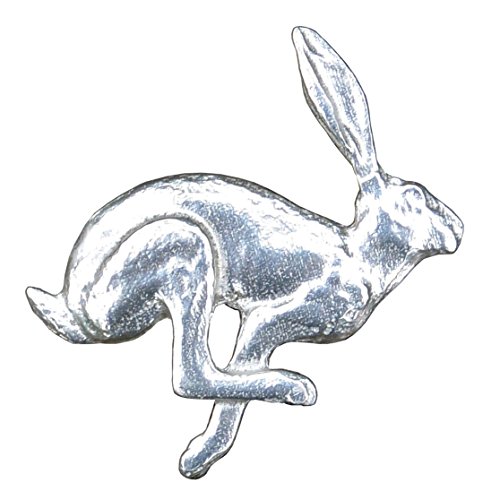 Kaninchen-Brosche, Hasen-Brosche, handgefertigt, von William Sturt, aus, Deutsche Zinn (Zinn) von William Sturt Fine Pewter