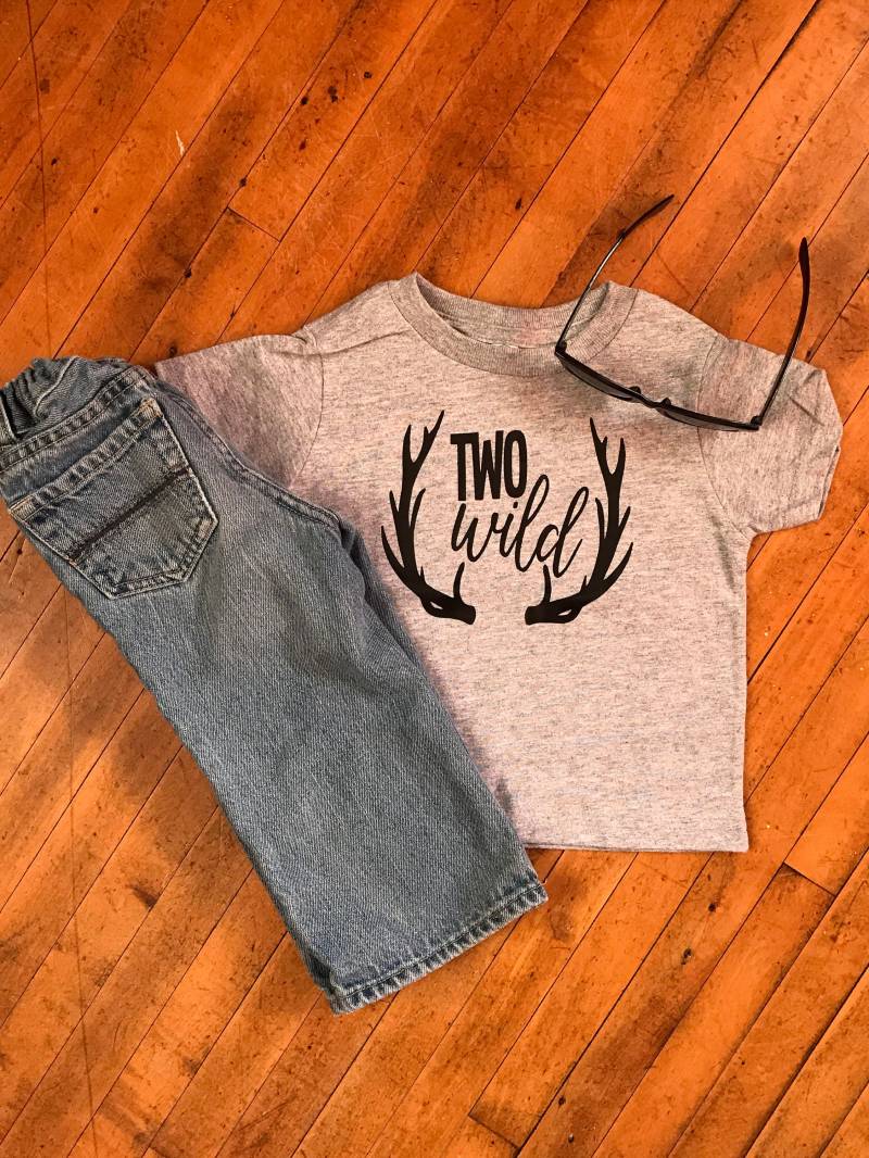 Zwei Wilde Kleinkind-T-Shirt, Geburtstag Shirt, Zweiten Geburtstag, 2. Zwei Wilde, Kleinkind von WilliamandWesley