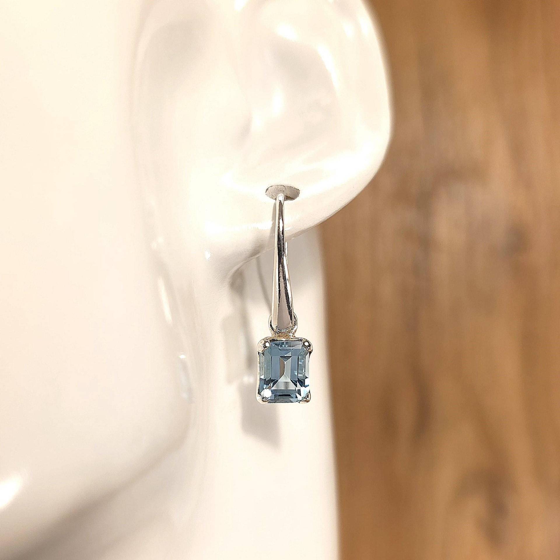 Blaue Topas Ohringe Sterling Silber 925 Rechteck 7x8mm Emerald Cut Handgefertigt Hochglanz Poliert Edler Ohrschmuck Damen von WilliamsSchmuck