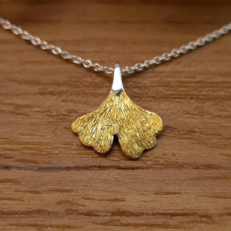 Ginkgoblatt Anhänger - Silberanhänger in Silber Vergoldet Blattanhänger Kettenanhänger 925 Ginkgo von WilliamsSchmuck