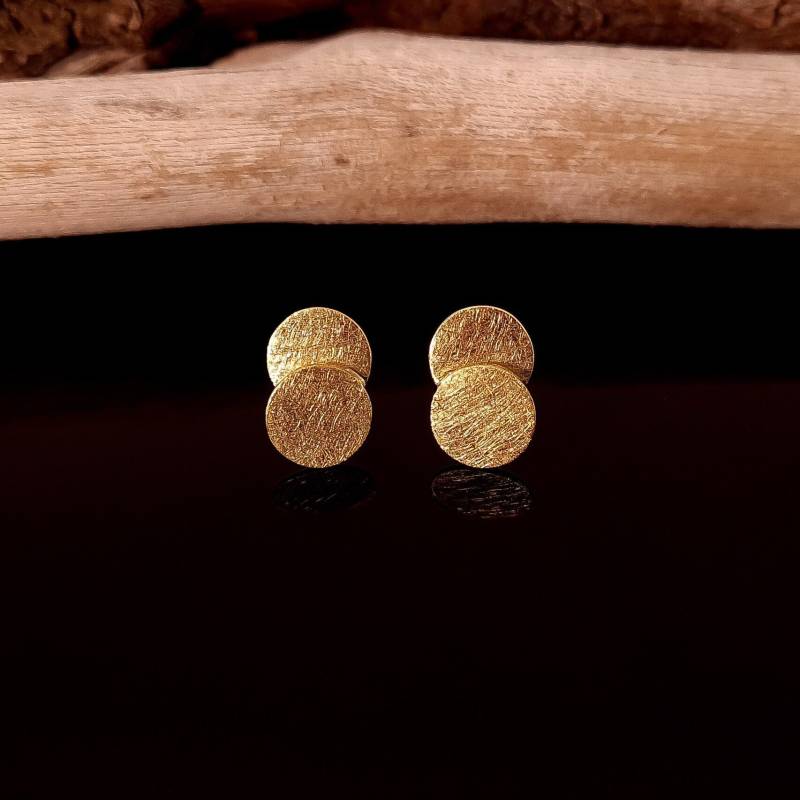 Plättchenohrstecker - Silberohrstecker Ohrstecker Aus Silber Runde Plättchen Mattierte Vergoldet von WilliamsSchmuck