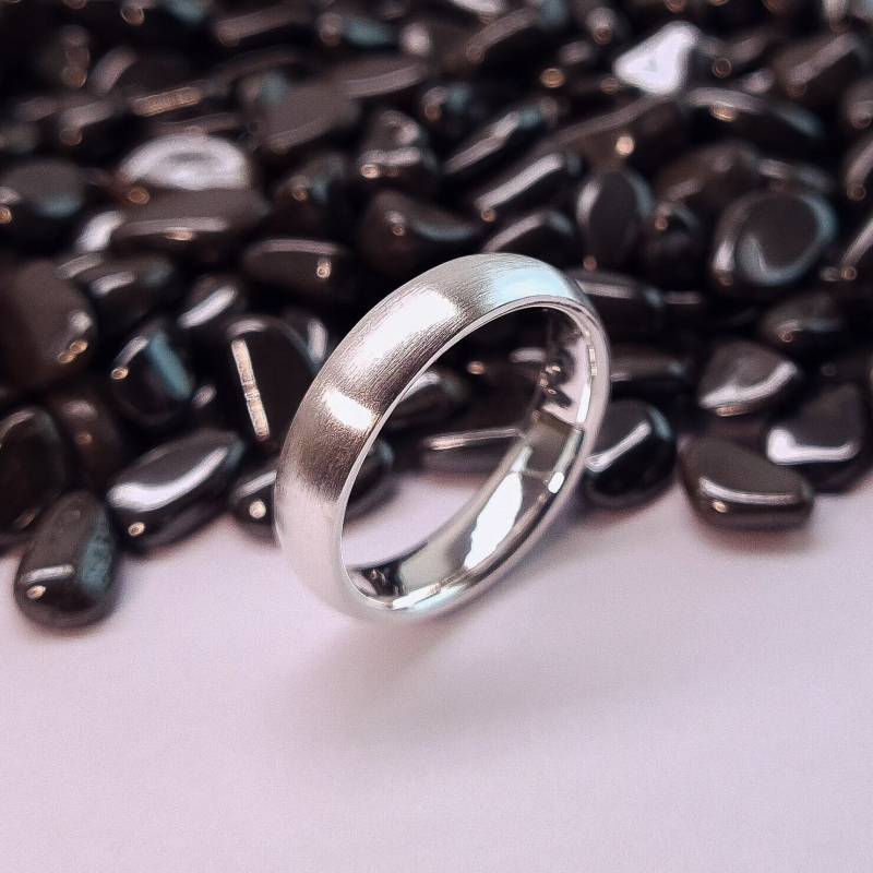 Silberring - Ring Silber Aus Sterlingsilber Schlichter Strichmattierter Schmaler Mattiert 925 von WilliamsSchmuck