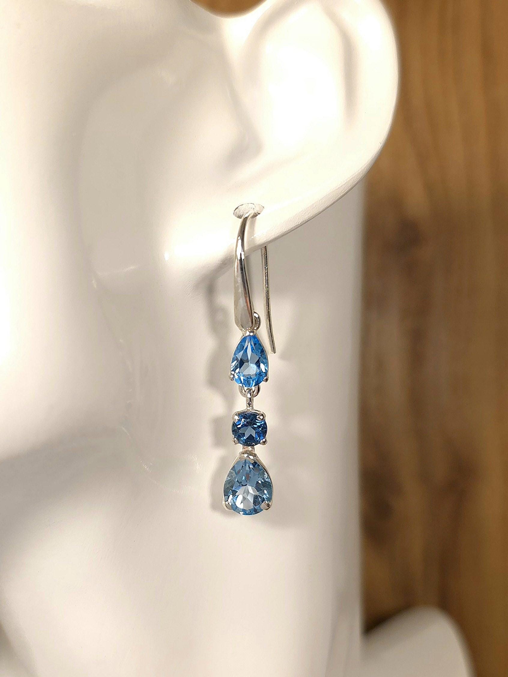 Topas Ohrhänger Facettiert 925Er Sterlingsilber Handgefertigt Natürlich Nickelfrei Hellblau & Dunkelblau 7x42 Topasohrringe Topas Ohrhänger Facettiert 925Er Sterlingsilber Handgefertigt Natürlich Nickelfrei Hellblau & Dunkelblau 7x42 Topasohrringe von WilliamsSchmuck