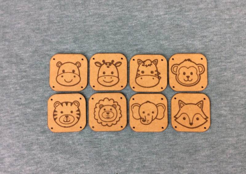 Verschiedene Safari Tiergesichter Zum Annähen Aus Snappap Für Kinderkleidung Verschiedene Safari Tiergesichter Zum Annähen Aus Snappap Für Kinderkleidung von WillisHolzkiste