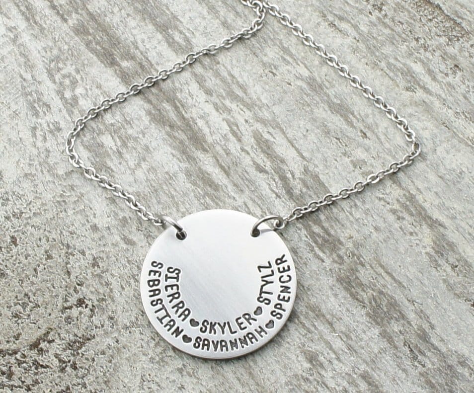 Kinder Namenskette, Sterling Enkel Halskette, Oma Großmutter, Mutter, Familie Typografie Schmuck 131 von WillowAndBlueJewelry