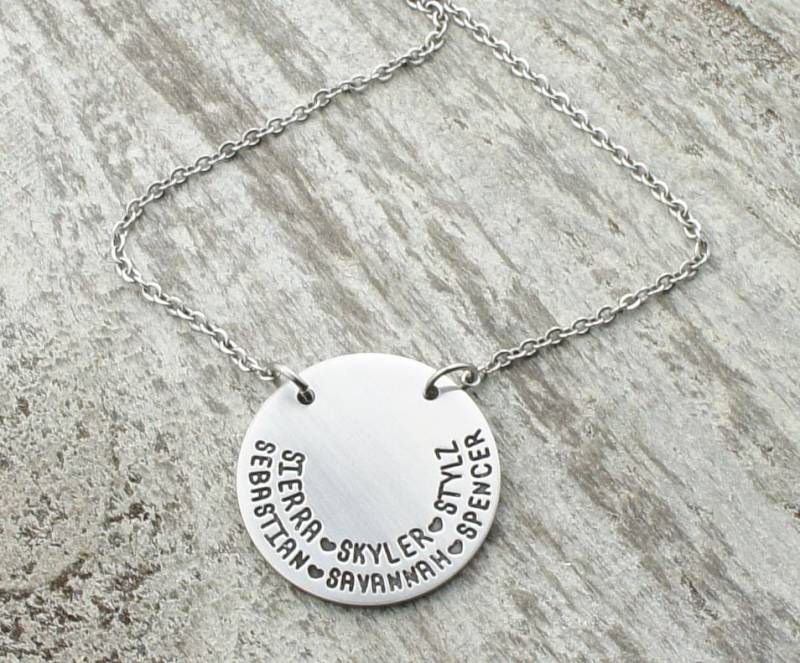 Kinder Namenskette, Sterling Enkel Halskette, Oma Großmutter, Mutter, Familie Typografie Schmuck 131 von WillowAndBlueJewelry