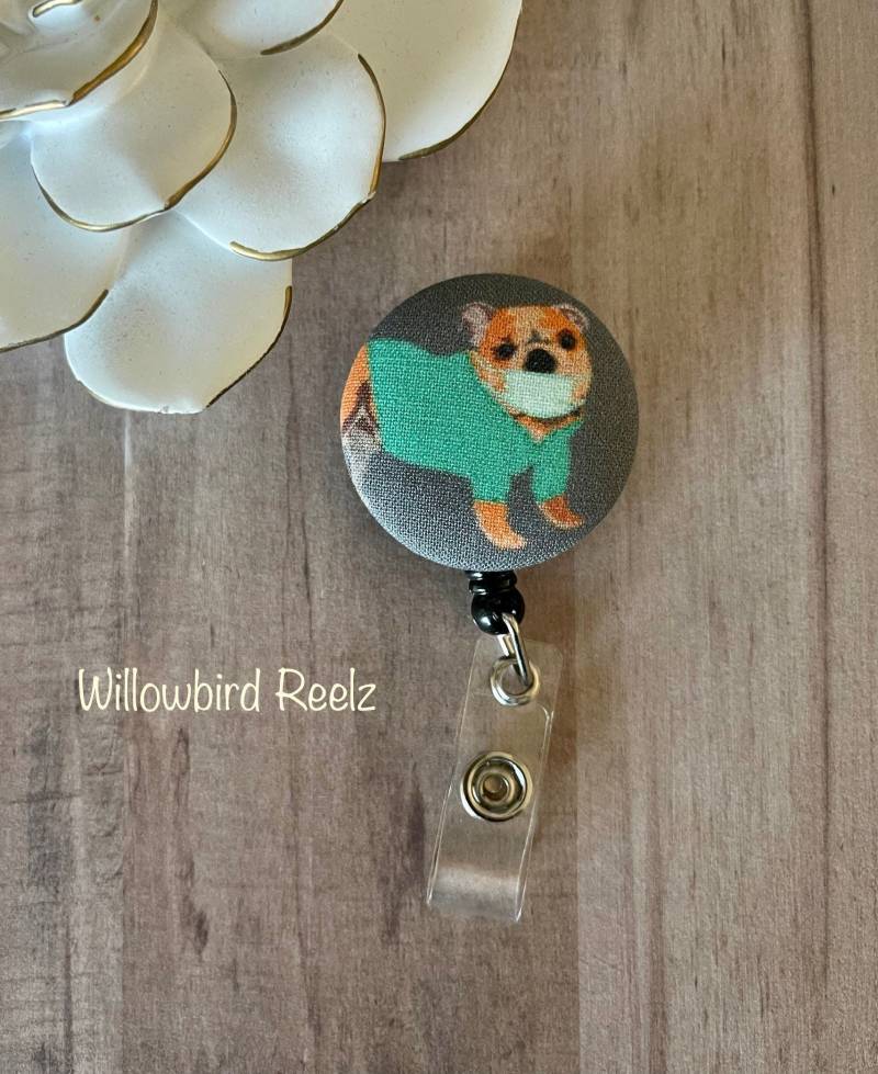 Bulldogge - Krankenschwester Abzeichen Reel/Rn Abzeichenhalter Arztabzeichen Stillstudent Geschenk von WillowBirdReelz