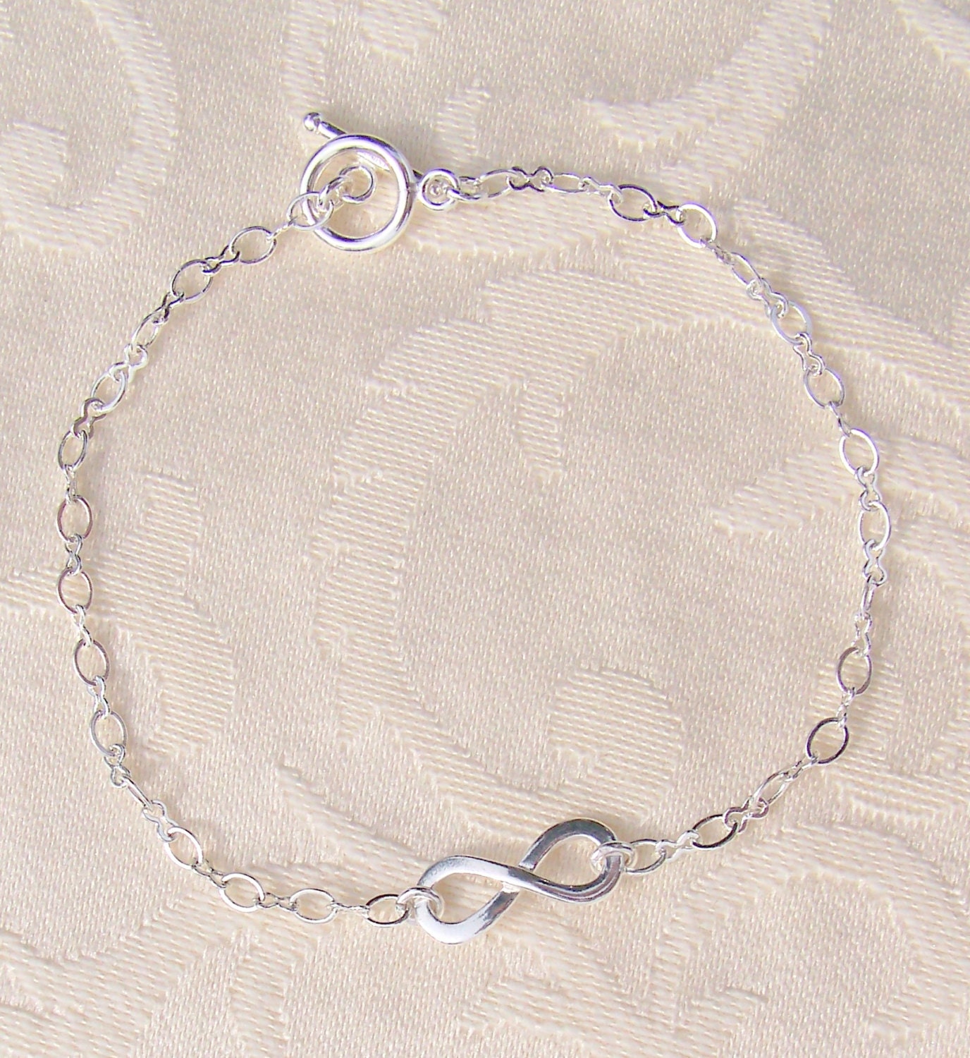Eternity Link Armband Aus Sterling Silber Eternity Link Armband Aus Sterling Silber von WillowLakeJewellery