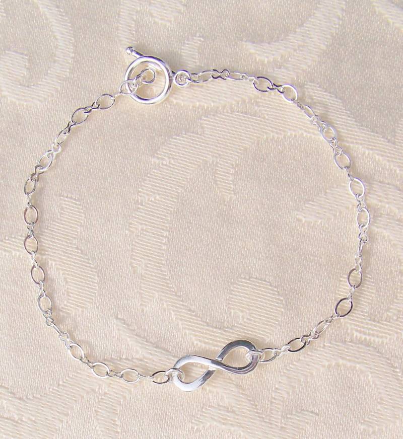 Eternity Link Armband Aus Sterling Silber von WillowLakeJewellery