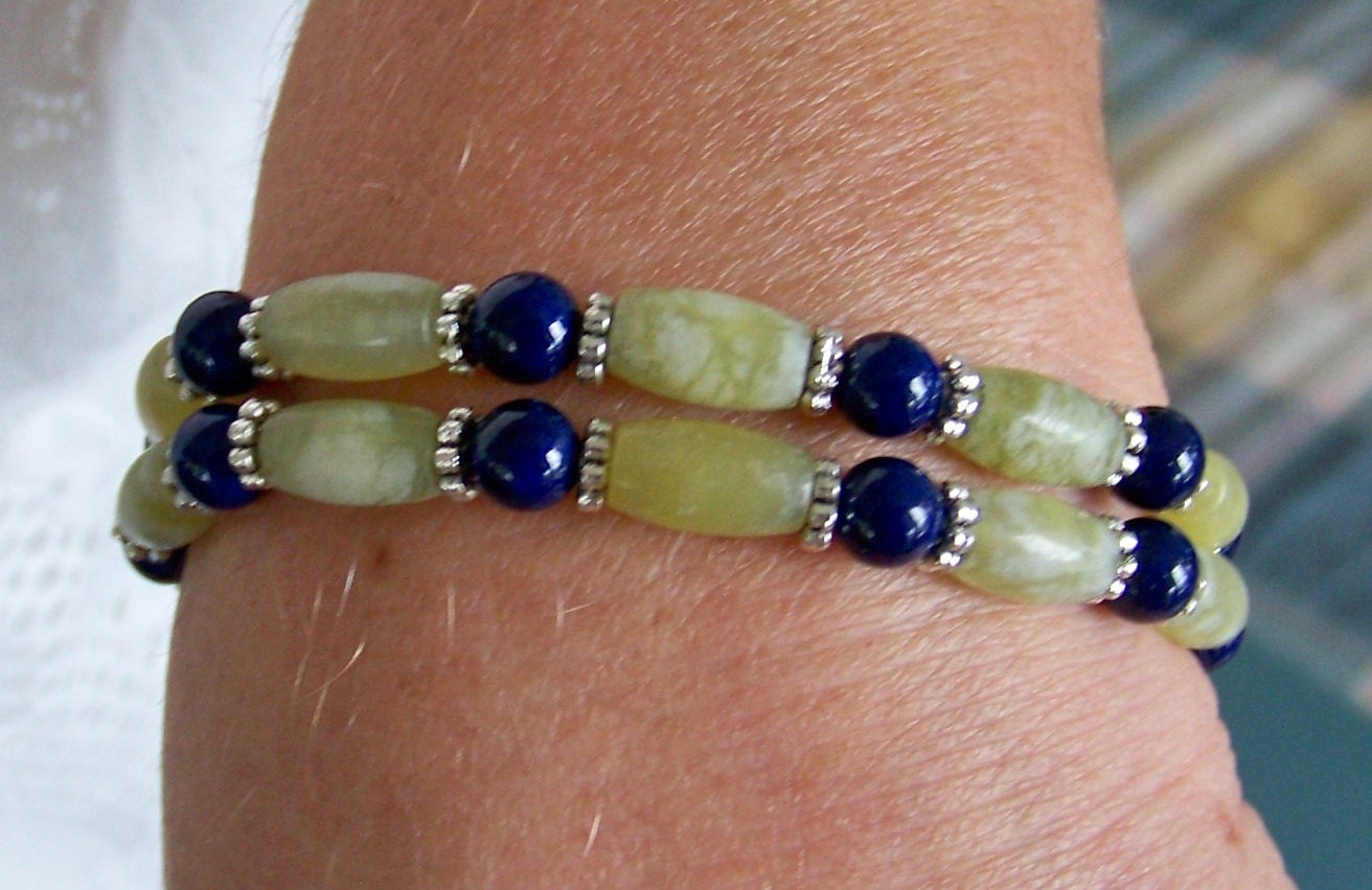 Limettegrünes Und Königsblaues Zweireihiges Armband Ohrhänger Limettegrünes Und Königsblaues Zweireihiges Armband Ohrhänger von WillowLakeJewellery