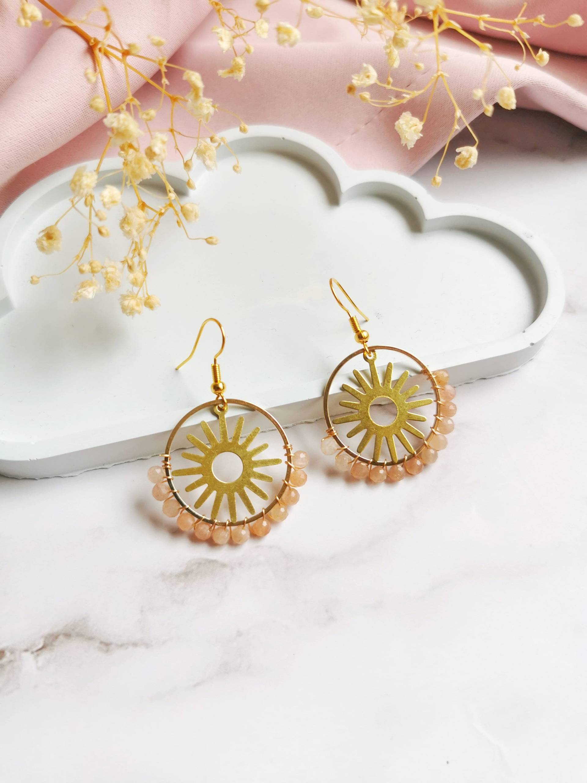 Sonnenstein Ohrringe, Sunshine, Brass, Golden, Boho Sonnenstein Ohrringe, Sunshine, Brass, Golden, Boho von WillowRoseDesignUK