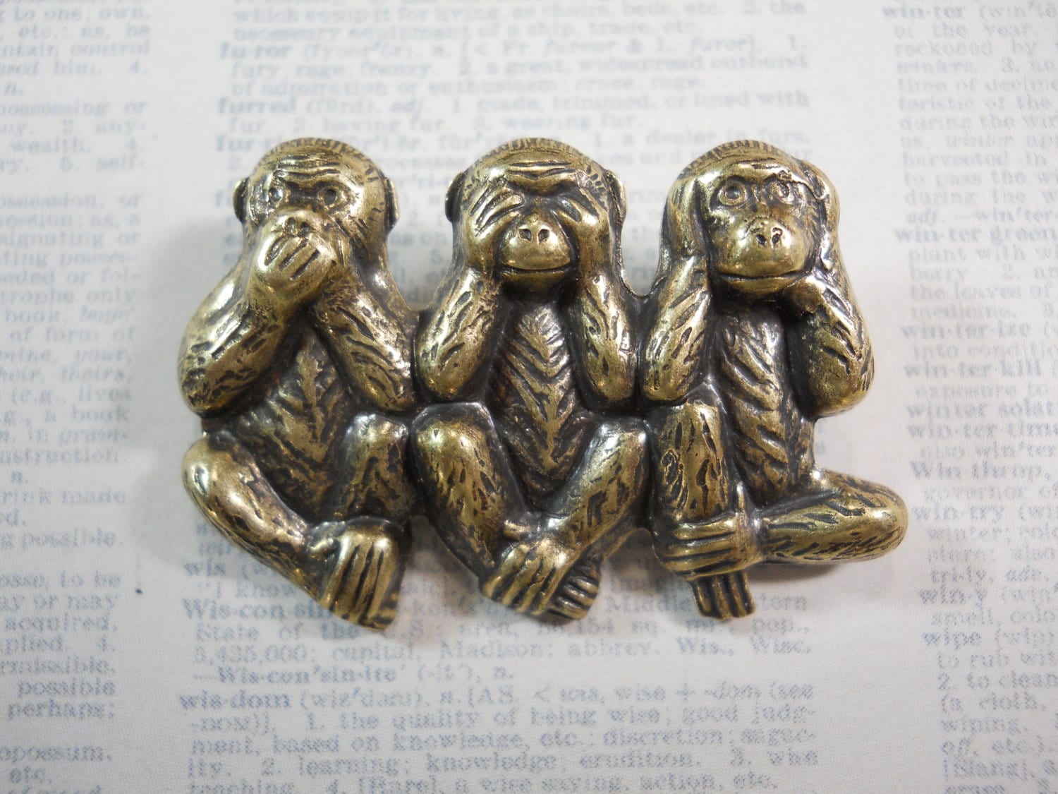 Affe Aus Messing Hört Nicht, Sagt Nichts Böses von WillowandQuinn