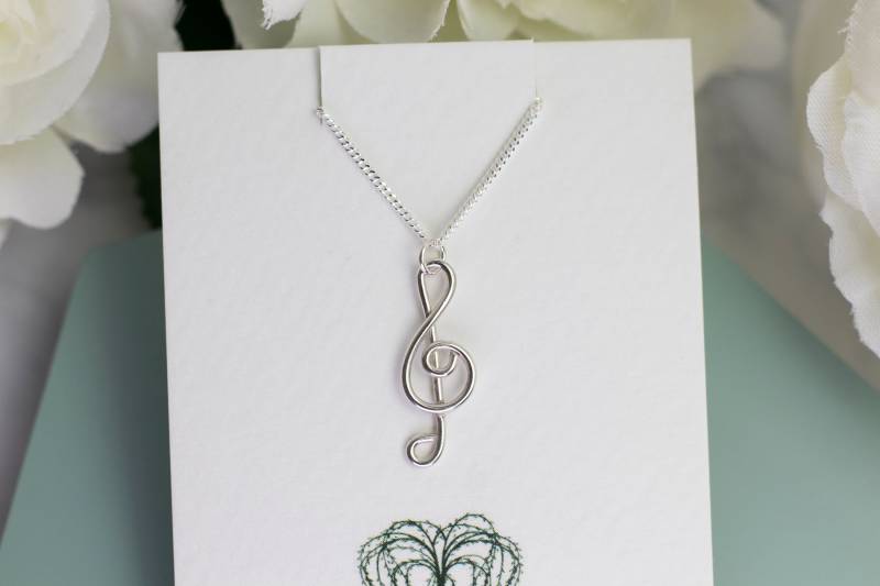 Notenschlüssel Halskette, Silber Musik Musiker Liebhaber Notenschlüssel Halskette, Silber Musik Musiker Liebhaber von WillowbrookArtistry