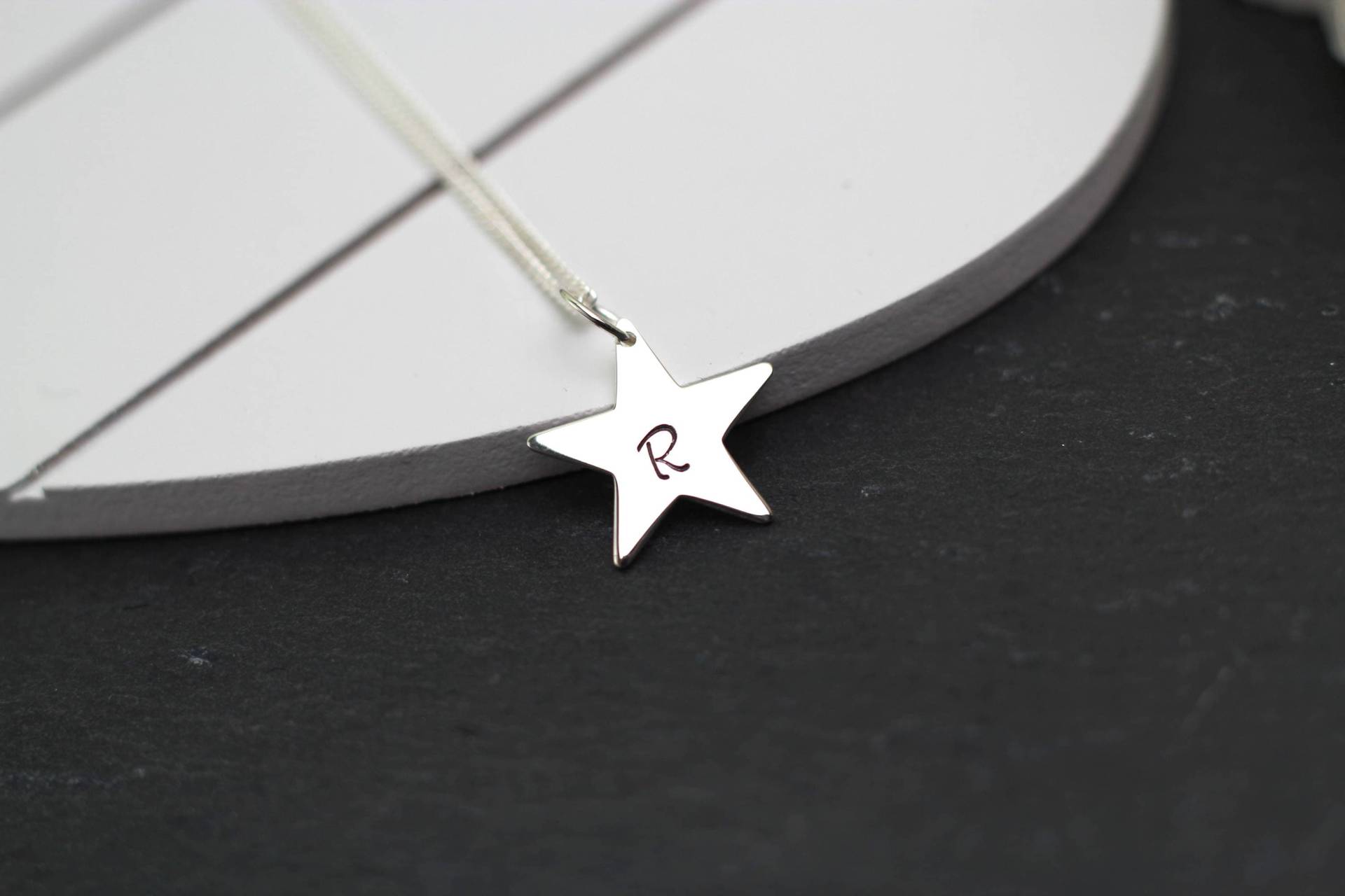 Silber Stern Halskette, Personalisierte Erste Benutzerdefinierte Halskette Silber Stern Halskette, Personalisierte Erste Benutzerdefinierte Halskette von WillowbrookArtistry