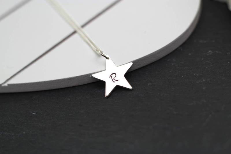 Silber Stern Halskette, Personalisierte Erste Benutzerdefinierte Halskette Silber Stern Halskette, Personalisierte Erste Benutzerdefinierte Halskette von WillowbrookArtistry