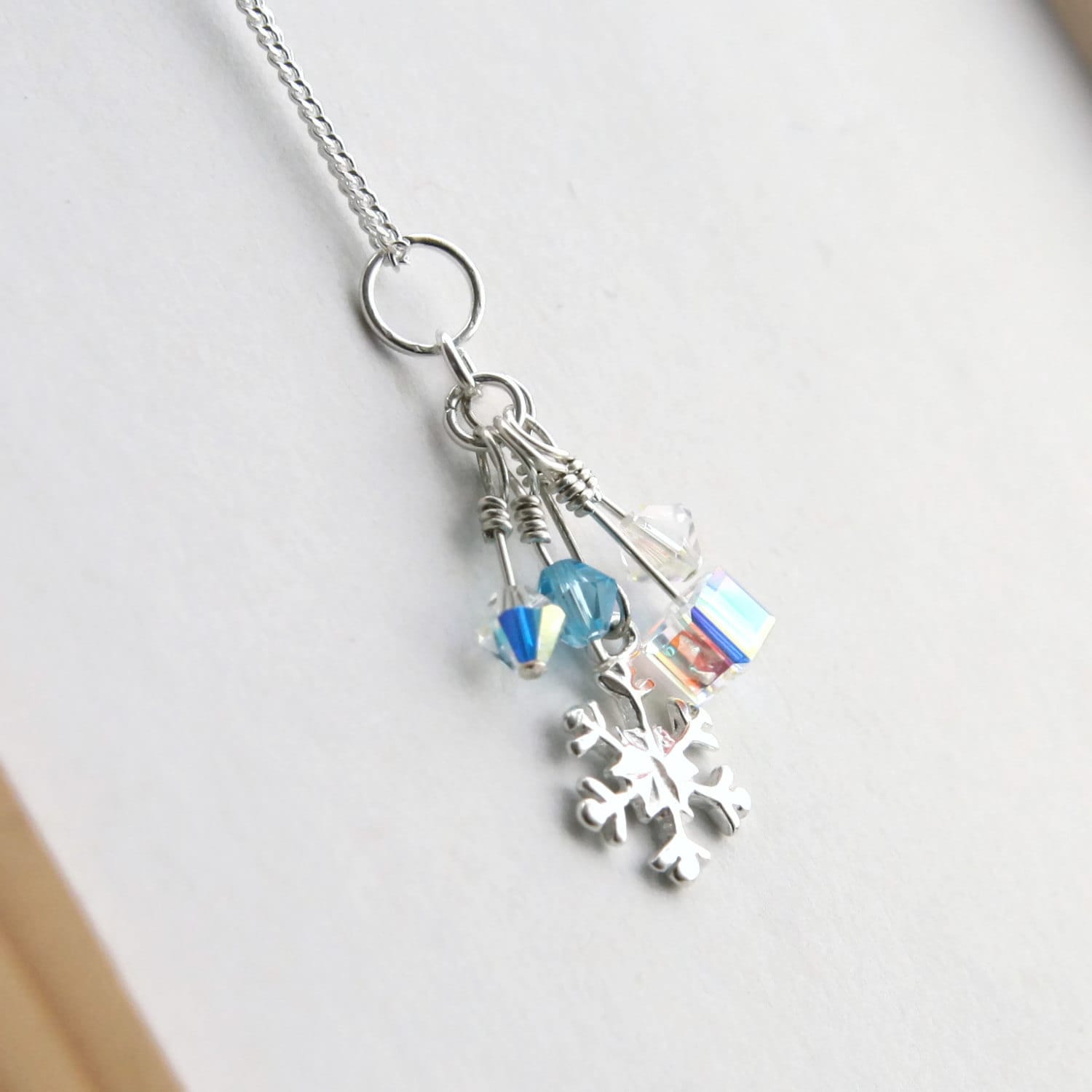 Swarovski Schneeflocke Halskette, Sterling Silber Icicle Weihnachten Halskette Swarovski Schneeflocke Halskette, Sterling Silber Icicle Weihnachten Halskette von WillowbrookArtistry