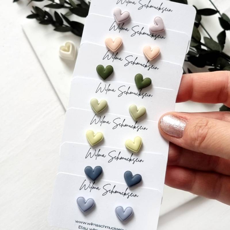 Kleine Herz Ohrringe | Ton Weihnachtsgeschenk Farbige Polymer Clay Handgefertigt von WilmaSchmucksein