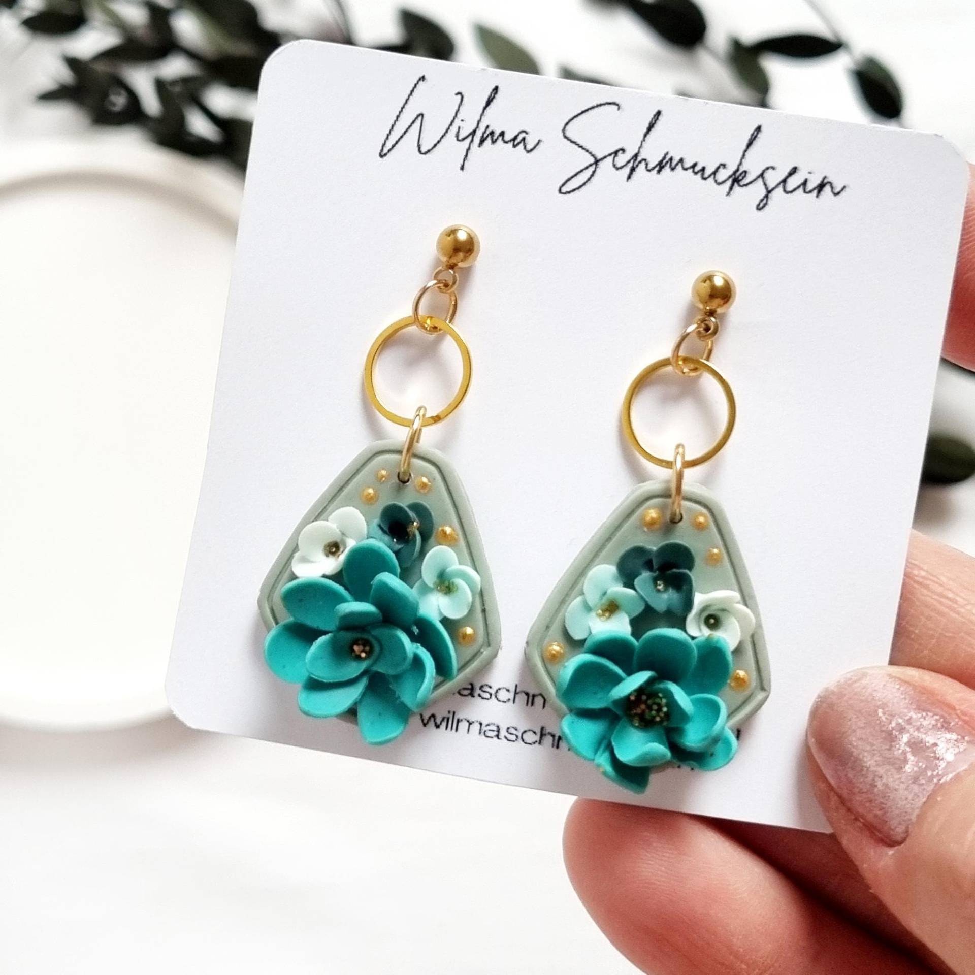 Polymer Clay Ohrstecker Blumen | Ton Ohrringe Sommerohrringe Sommerliche Goldene Handgefertigt Polymer Clay Ohrstecker Blumen | Ton Ohrringe Sommerohrringe Sommerliche Goldene Handgefertigt von WilmaSchmucksein