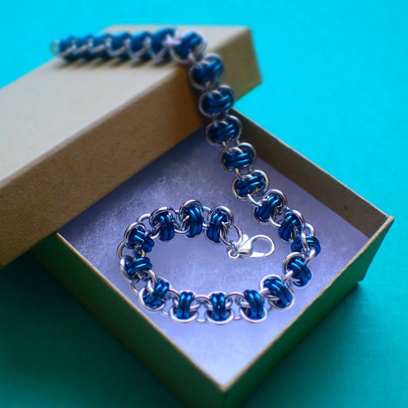 Barrel Weave Chainmail Armband Barrel Weave Chainmail Armband von WimsiDesign