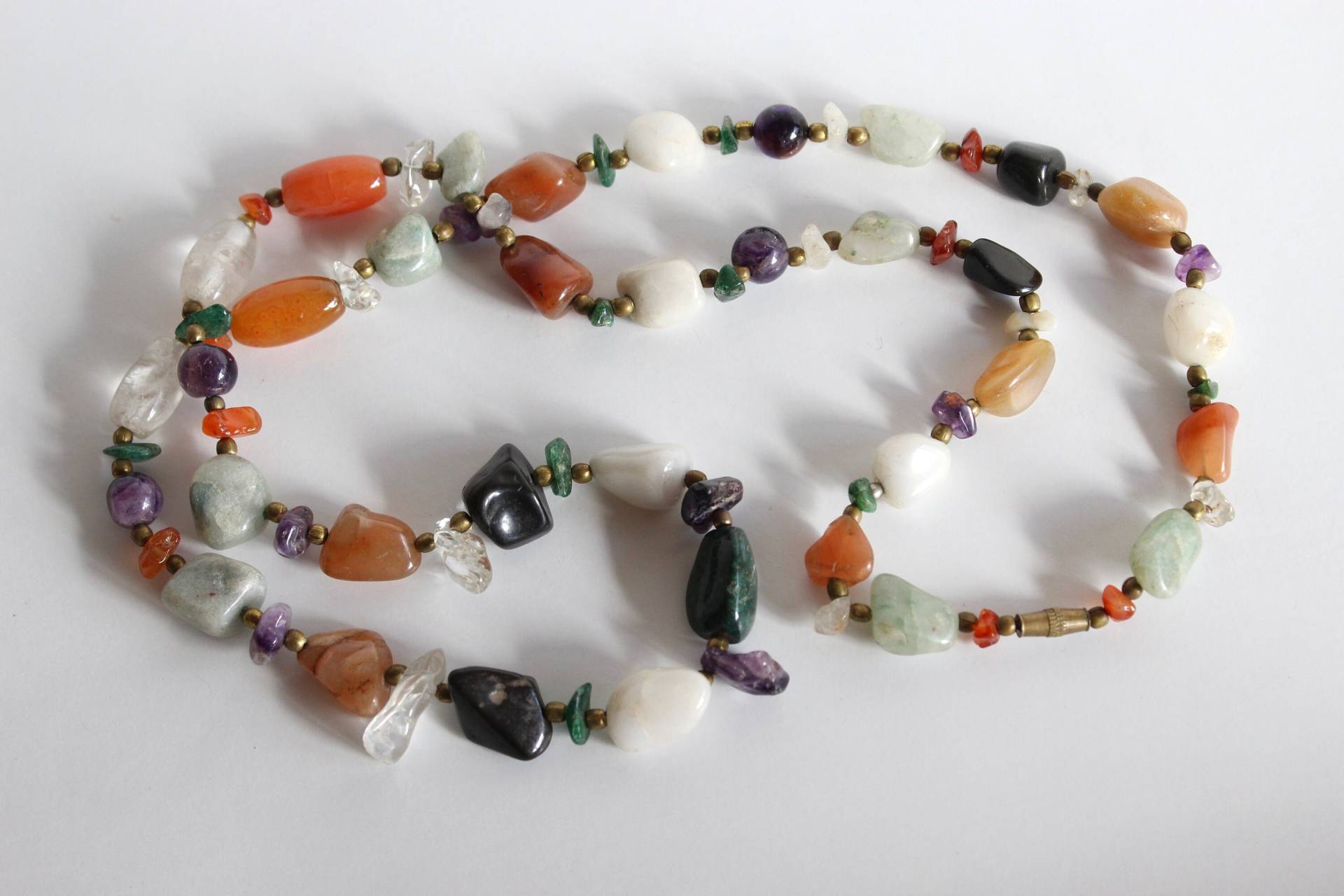 Multi Edelsteine Vintage Halskette Mehrfarbigen Edelstein Quarz Onyx Amethyst Multi Edelsteine Vintage Halskette Mehrfarbigen Edelstein Quarz Onyx Amethyst von WindFallFinds