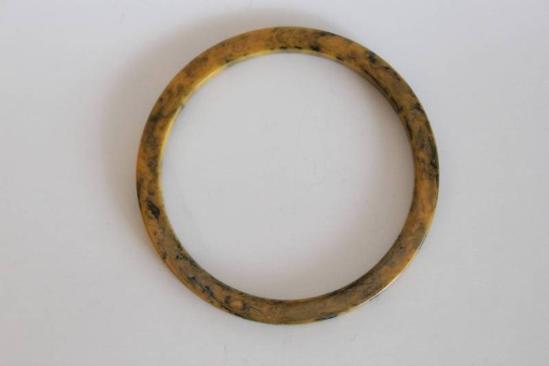Vintage Bakelit Gelb Marmoriert Armreif Vintage Bakelit Gelb Marmoriert Armreif von WindFallFinds