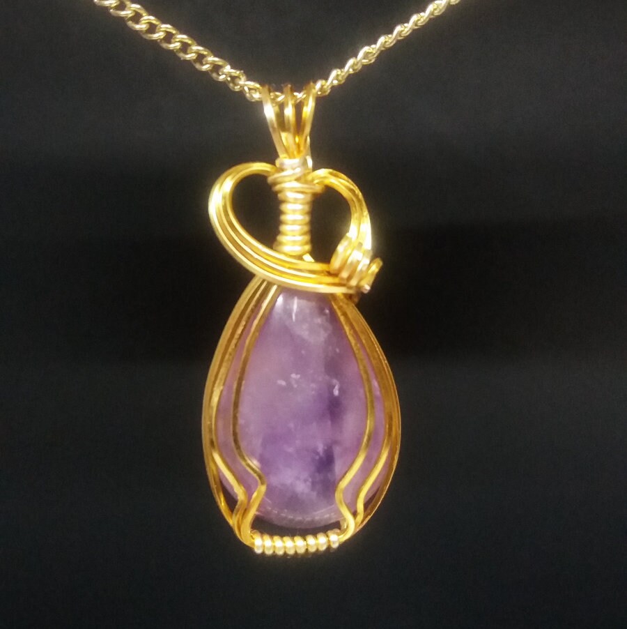 Draht Gewickelt Amethyst Anhänger Draht Gewickelt Amethyst Anhänger von WinderWiredKnot