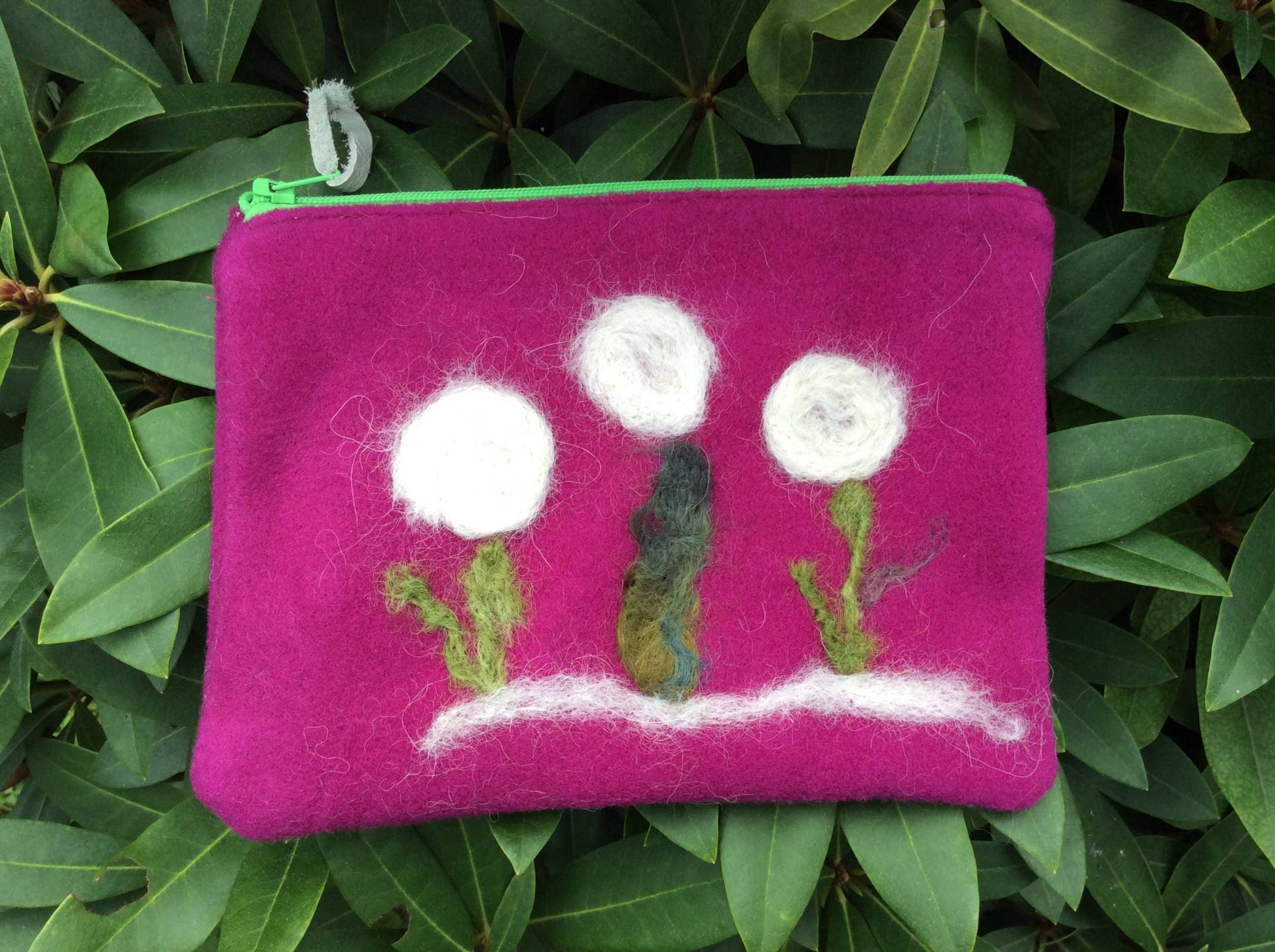 Kleine, Wollgefilzte Tasche Kleine, Wollgefilzte Tasche von WindmillDesigns4