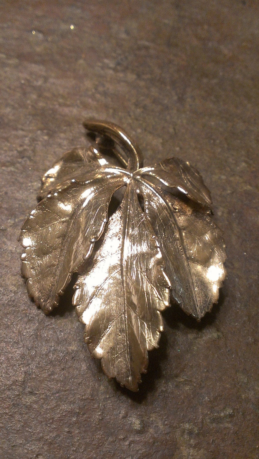 sterling Silber Gold Ove Eriksen Dänemark Schönes Blatt Brosche sterling Silber Gold Ove Eriksen Dänemark Schönes Blatt Brosche von WindowShoppingAtHome