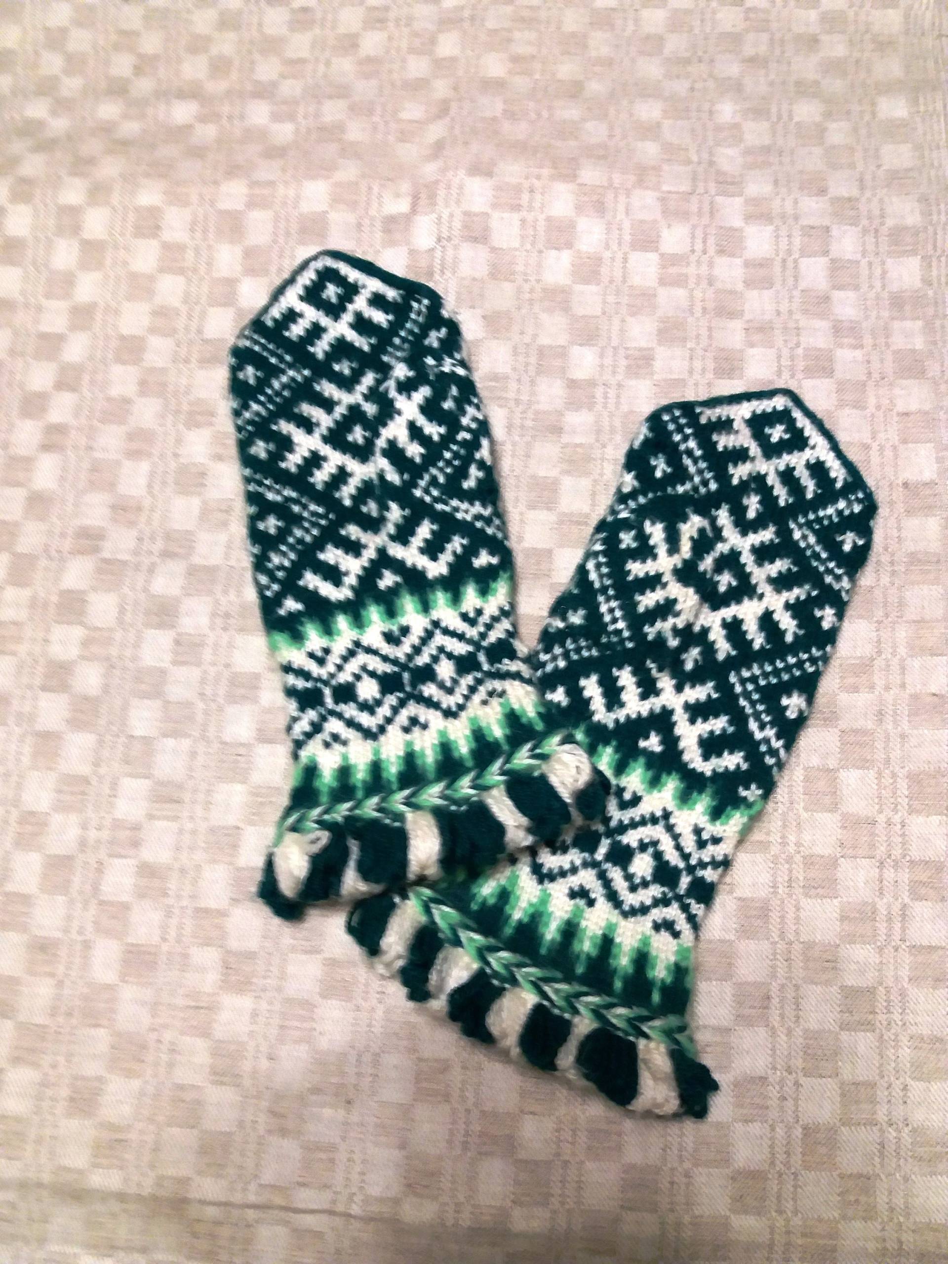 Handgemachte Wolle Handschuhe, Grün Gestrickte Winter Handschuhe von WineRedLady