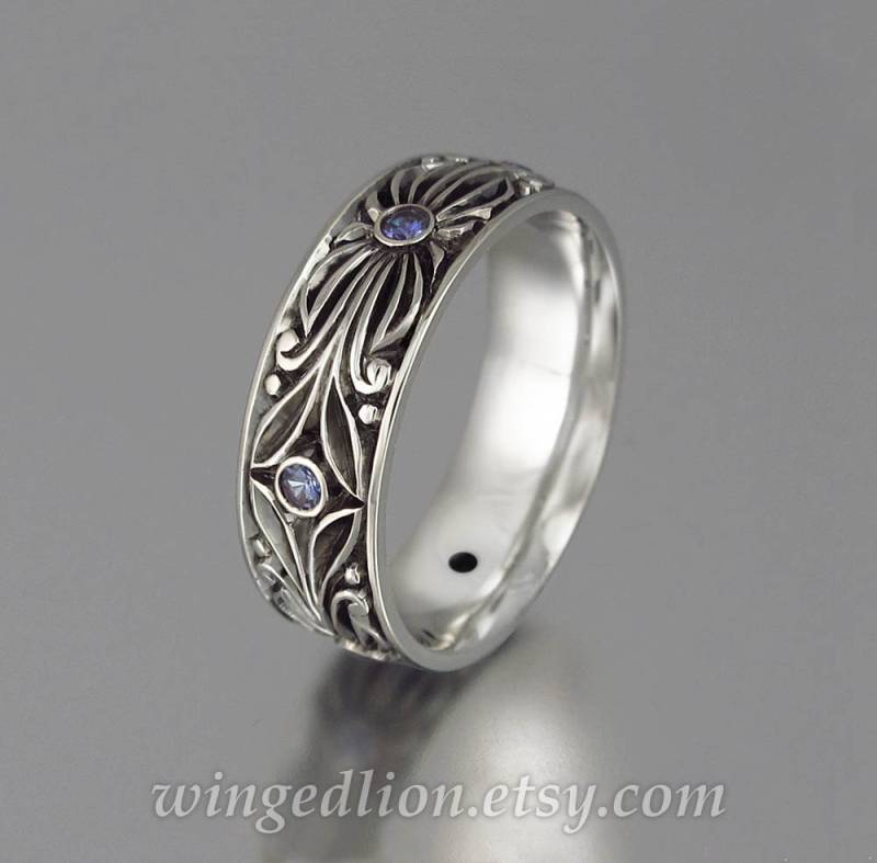 Ehering Gold Für Männer, Trauring Der Graf 14K Weißgoldband Mit Alexandriten, Graviert von WingedLion