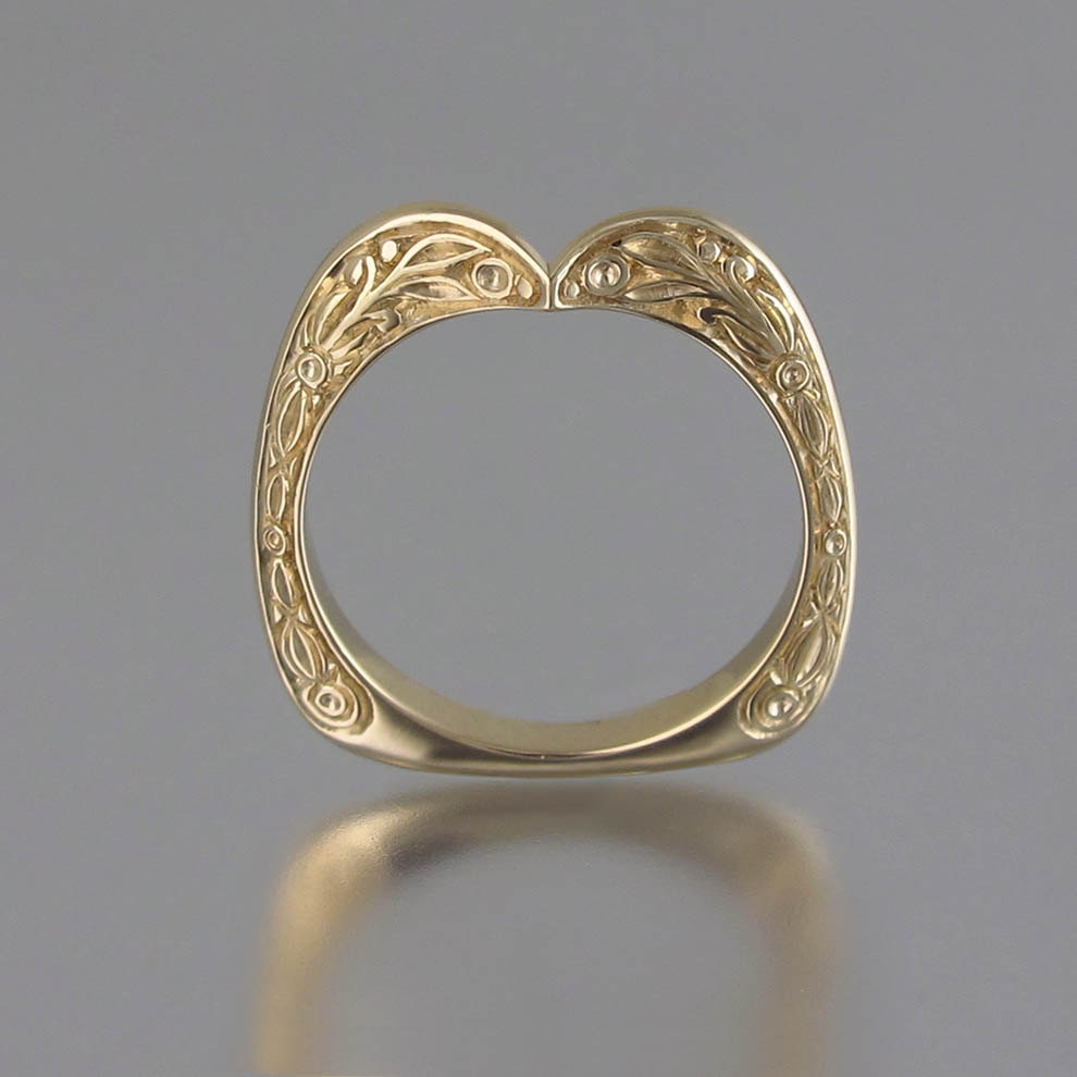 Gold Ehering, Gravierter Goldring, Gräfin 14K Ehering | Größen 7 Bis 9, 5 von WingedLion