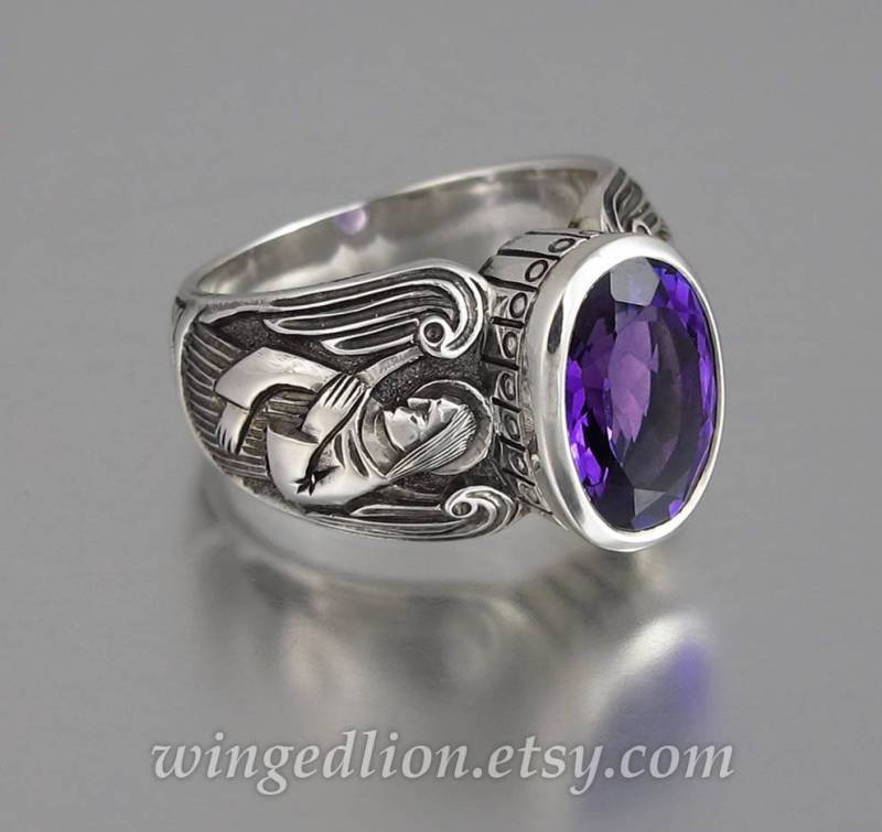 Schutzengel Herrenring Aus Silber Mit Amethyst | Grössen Von 8 Bis 14 Unisex Am Ring von WingedLion