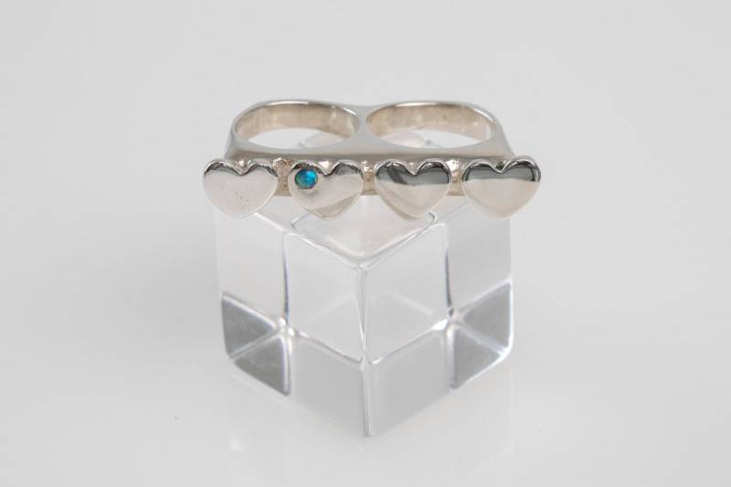 Silber Loveknuckle Mit Opal Doppelknöchel Herz Ringe Silber Loveknuckle Mit Opal Doppelknöchel Herz Ringe von WinifredJewelry