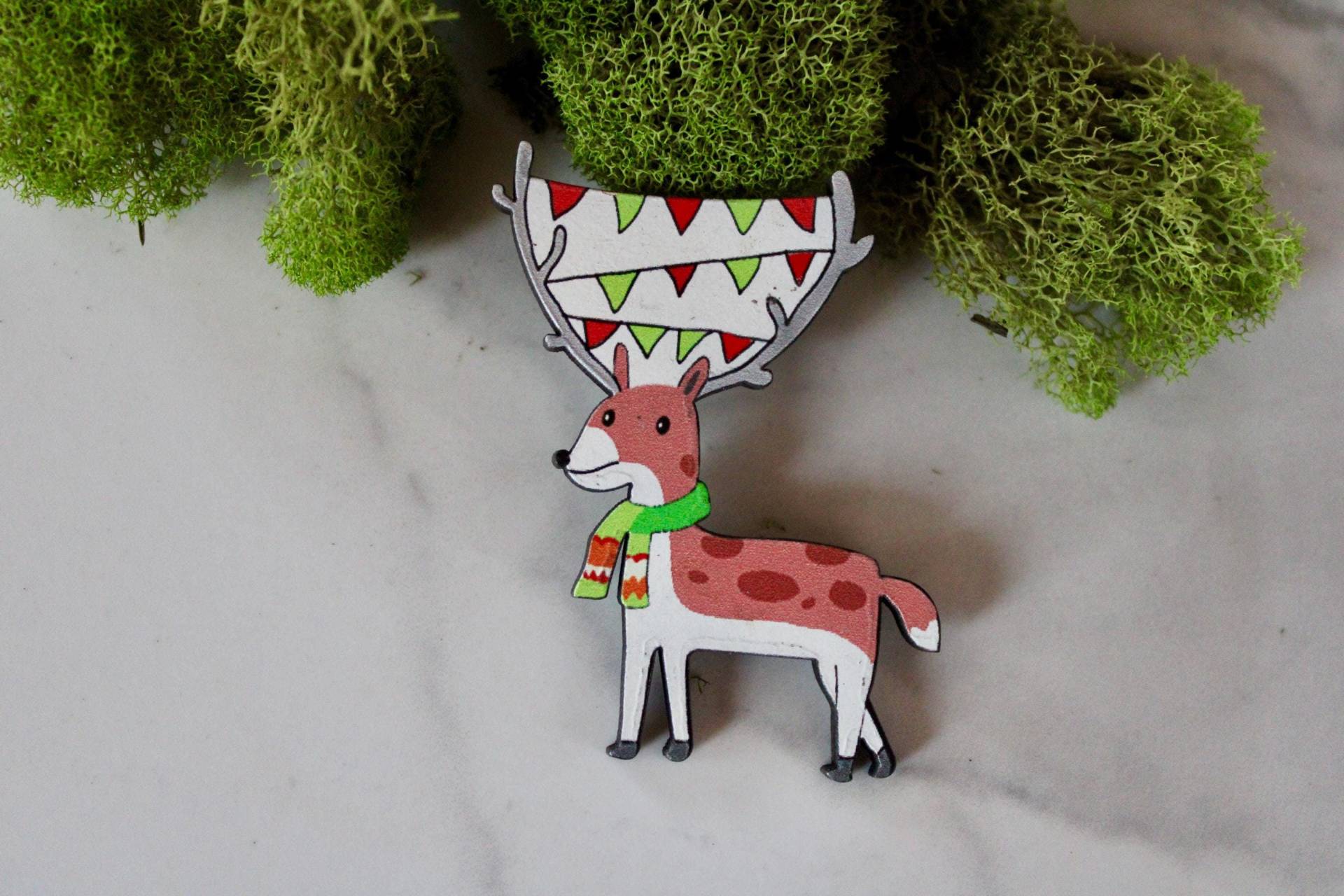 Rentier, Brosche, Weihnachten, Schmuck, Anstecknadel, Urlaub, Geschenk, Geschenk Für Sie, Unter 10 von WinifredandBramble
