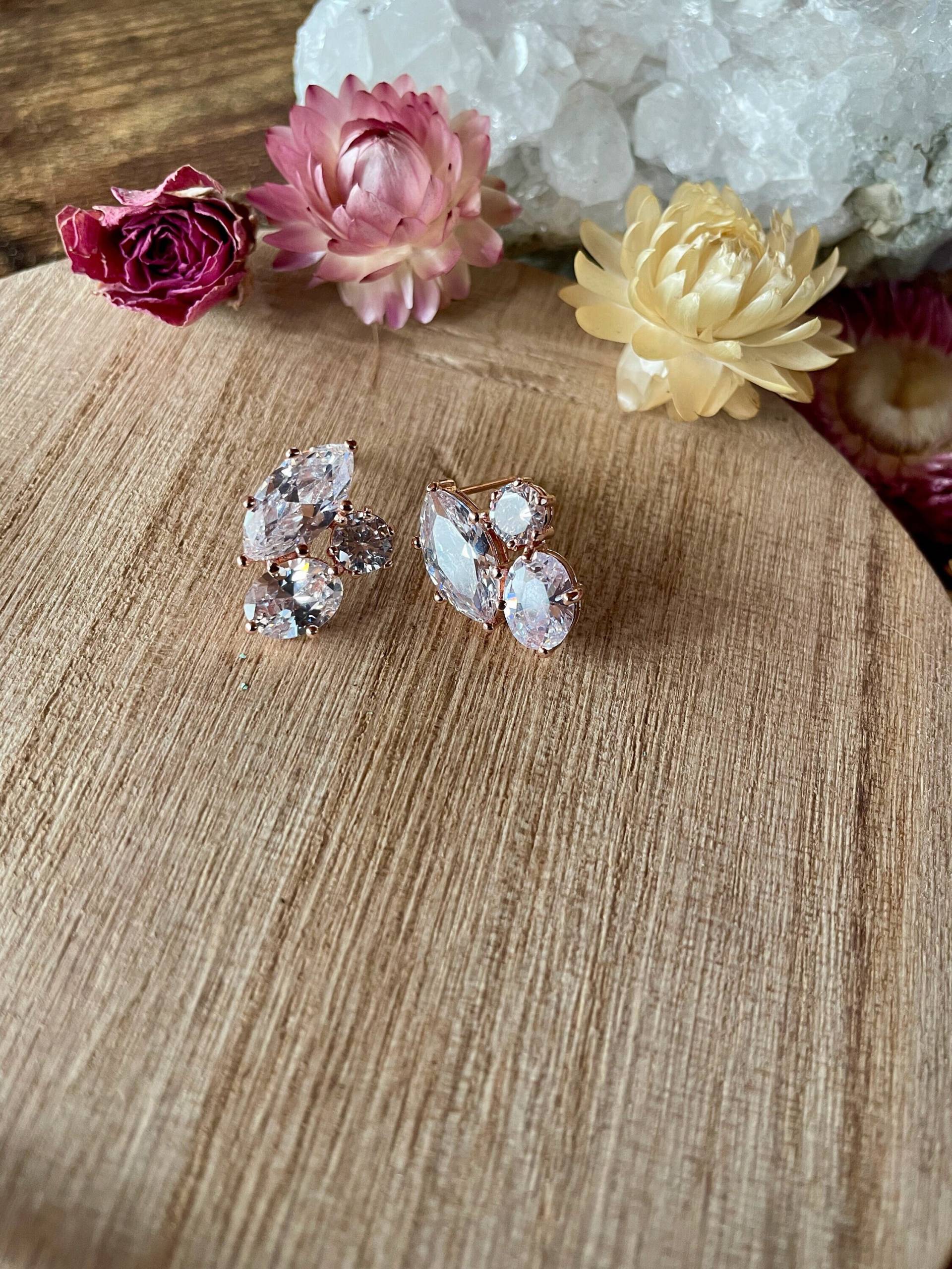 Roségold Ohrstecker, Zirkonia Ohrringe, Diamant Moderne Roségold Schmuck, Geschenk, Geschenk Für Sie, Urlaub, Muttertag von WinifredandBramble