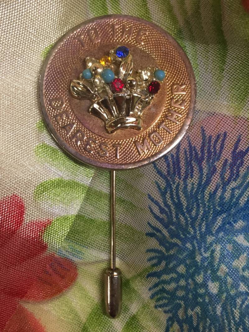 Vintage Muttertag Stick Pin "To The Dearest Mother" Mit Juwelen Vintage Muttertag Stick Pin "To The Dearest Mother" Mit Juwelen von WinkiesTreasures