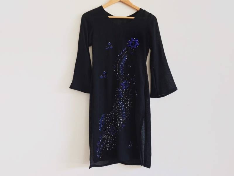 Vintage Perlen Kleid Navy Blau Verzierte Langarm Vintage Perlen Kleid Navy Blau Verzierte Langarm von WinniesVintageShop